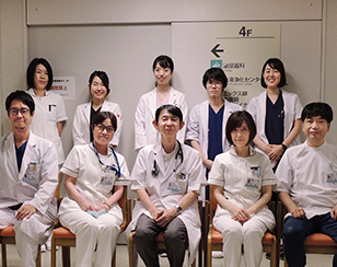 2021年スマイル冬号 日本赤十字社 大阪赤十字病院